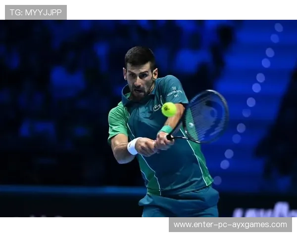 德约科维奇发球直得展现统治力