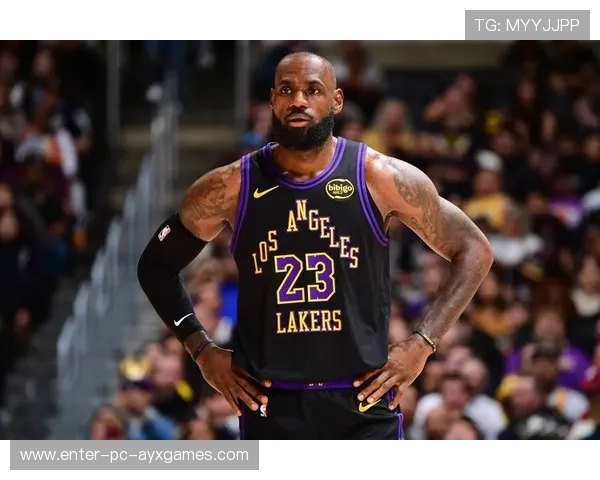 詹姆斯助攻如艺术创作,湖人稳住领先